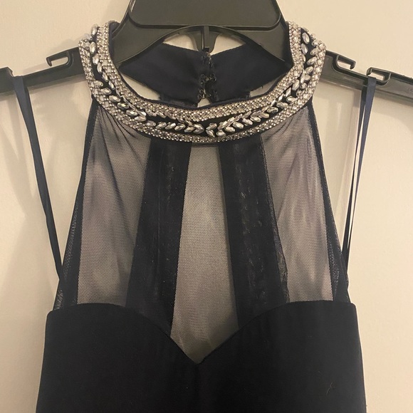 Prom Dress!! - Picture 3 of 8